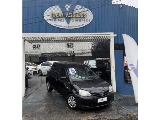 TOYOTA ETIOS 1.5 XS 16V FLEX 4P MANUAL TOYOTA ETIOS 1.5 XS 16V FLEX 4P MANUAL